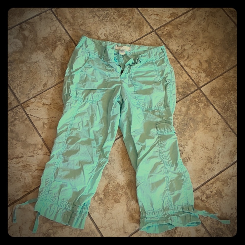 Cute Turquoise Gap Capris